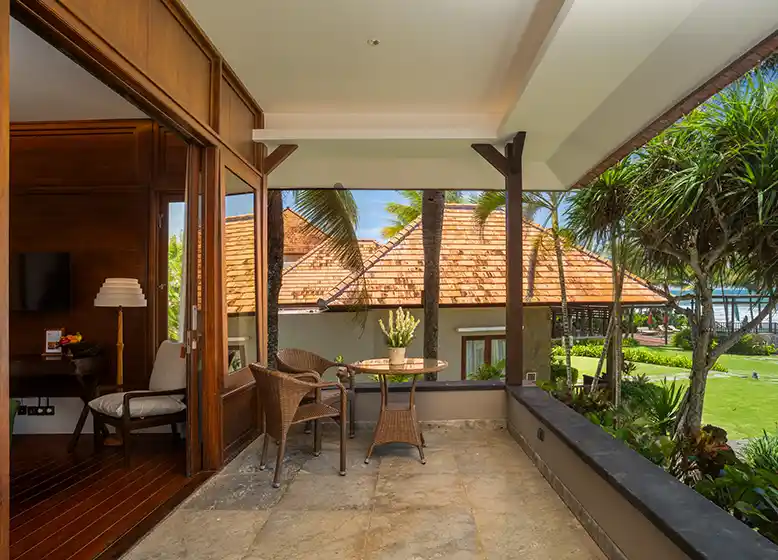 image of signature-cabins-ocean-view